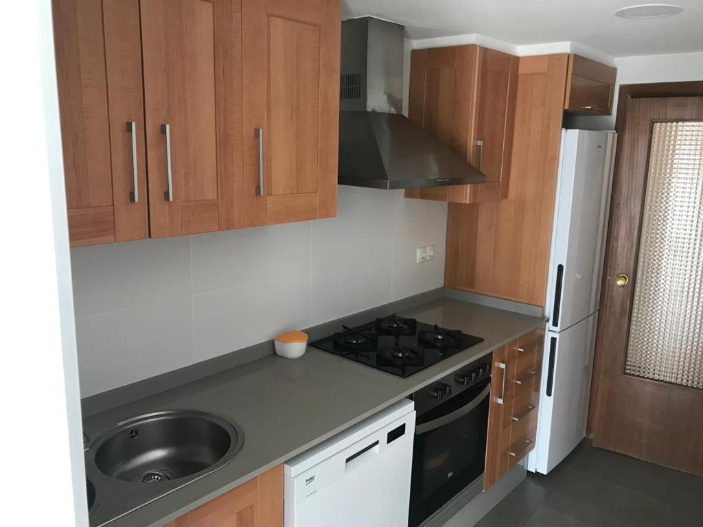 Apartamento En Complejo Residencial Con Piscina Y Garaje Frente Al Mar バレンシア エクステリア 写真