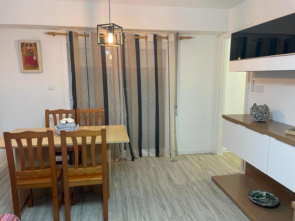 Apartamento En Complejo Residencial Con Piscina Y Garaje Frente Al Mar バレンシア エクステリア 写真